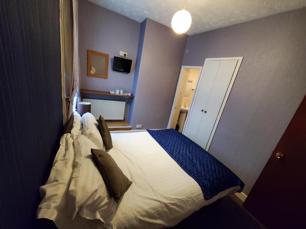 Standard Double room at The Cumbrian Hotel, Blackpool